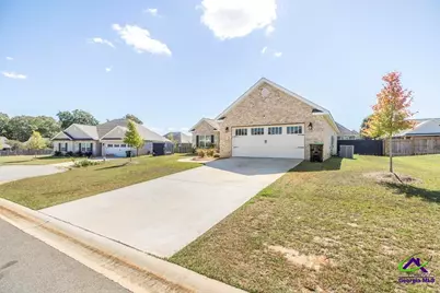 313 Ruger Place, Kathleen, GA 31047 - Photo 2