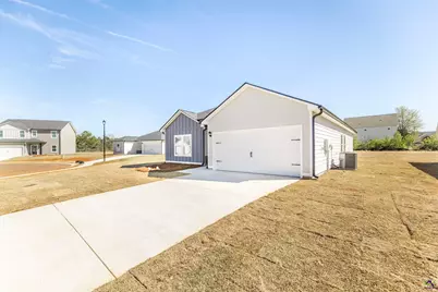 500 Georgian Walk, Byron, GA 31008 - Photo 1