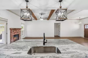 215 Saraland Trl, Perry, GA 31069 - Photo 16