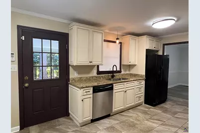 1149 Runnymede Lane, Macon, GA 31220 - Photo 8