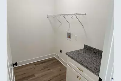 112 Pecan St, Cochran, GA 31014 - Photo 14