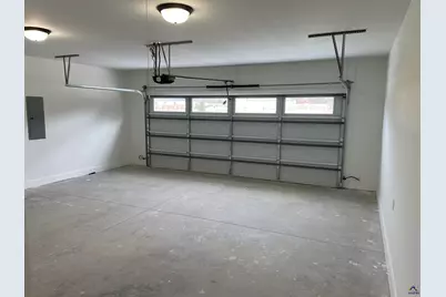 112 Pecan St, Cochran, GA 31014 - Photo 18