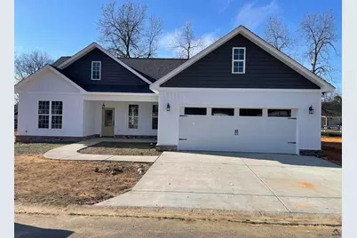 116 Pecan St, Cochran, GA 31014 - Photo 1