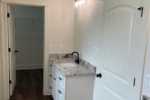 118 Pecan St, Cochran, GA 31014 - Photo 8