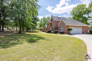 245 Sterling Dr, Byron, GA 31008 - Photo 4