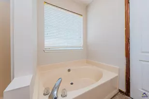 102 Stone Mill Dr, Warner Robins, GA 31088 - Photo 24