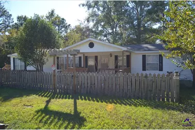 134 Bowers, Macon, GA 31217 - Photo 1