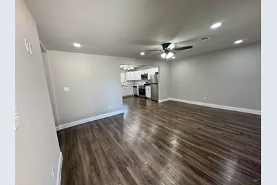 301 Doyle Street, Warner Robins, GA 31088 - Photo 2