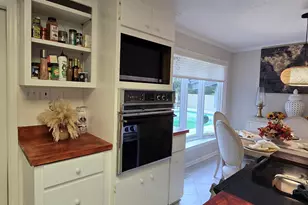 204 Deerwood Cir, Warner Robins, GA 31088 - Photo 8