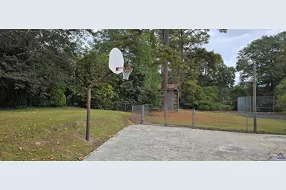 204 Deerwood Circle, Warner Robins, GA 31088 - Photo 38