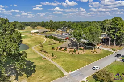 215 Falcon Crest, Warner Robins, GA 31088 - Photo 14