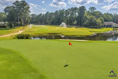 215 Falcon Crest, Warner Robins, GA 31088 - Photo 8