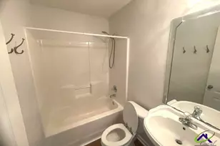 208 Apple Ct, Warner Robins, GA 31088 - Photo 12