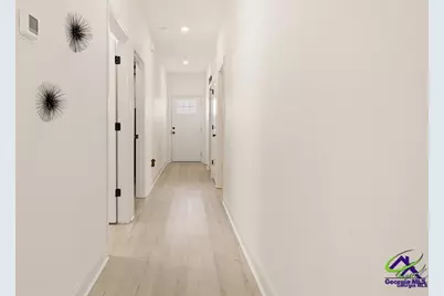 205 Beau Claire Circle, Byron, GA 31008 - Photo 8