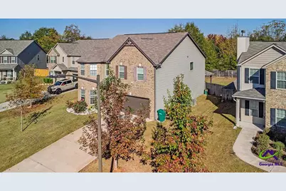 184 Amelia Drive, Byron, GA 31008 - Photo 4