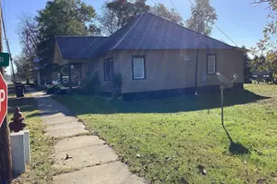 523 W Pine St, Vienna, GA 31092 - Photo 4