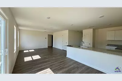 508 Liberty Hall Drive, Bonaire, GA 31005 - Photo 2