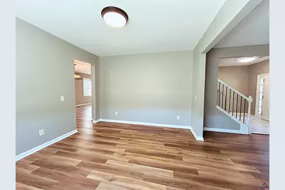 206 Christopher Drive, Byron, GA 31008 - Photo 6