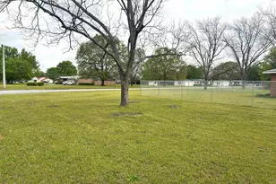 482 Lake Joy Rd, Kathleen, GA 31047 - Photo 2