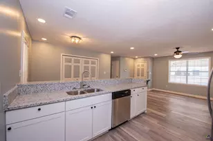 302 Dunmurry Pl, Warner Robins, GA 31093 - Photo 6