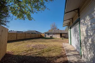 302 Dunmurry Pl, Warner Robins, GA 31093 - Photo 32