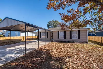 302 Dunmurry Place, Warner Robins, GA 31093 - Photo 1