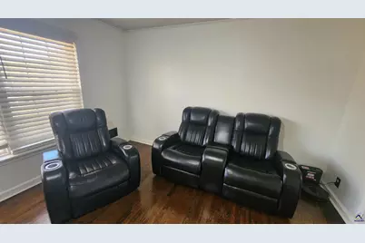 101 Robinhood Drive, Warner Robins, GA 31088 - Photo 6