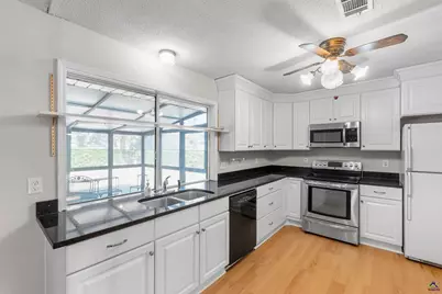 207 Summerhill Place, Warner Robins, GA 31088 - Photo 24