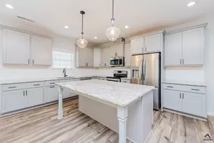 309 E River Cane Run, Perry, GA 31069 - Photo 8