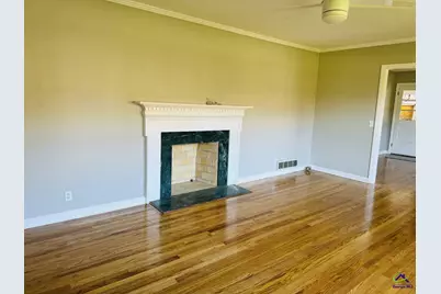 116 W Lewis Street, Cochran, GA 31014 - Photo 6