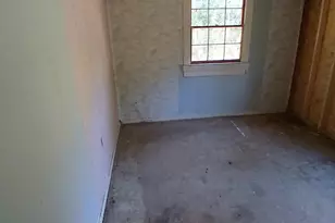 3874 St Charles Pl, Macon, GA 31201 - Photo 6