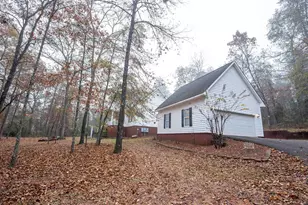 1646 E Wesley Chapel Rd, Byron, GA 31008 - Photo 8