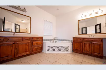 1646 E Wesley Chapel Road, Byron, GA 31008 - Photo 32