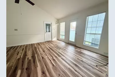 102 Williamsburg Avenue, Warner Robins, GA 31088 - Photo 18