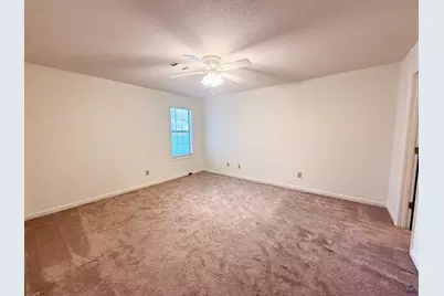 102 Williamsburg Avenue, Warner Robins, GA 31088 - Photo 14