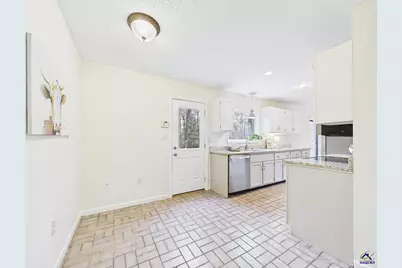 202 Hilltop Circle, Macon, GA 31210 - Photo 22