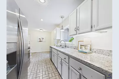 202 Hilltop Circle, Macon, GA 31210 - Photo 16