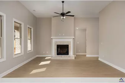 411 Colt Court, Kathleen, GA 31047 - Photo 6