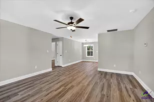 315 Lee St, Perry, GA 31060 - Photo 2