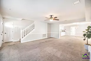 100 Williamsburg Ave, Warner Robins, GA 31088 - Photo 6