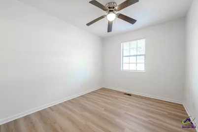 805 Coventry Circle, Perry, GA 31069 - Photo 12