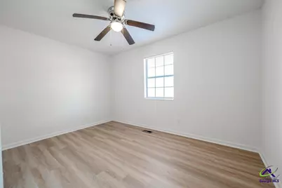 805 Coventry Circle, Perry, GA 31069 - Photo 16