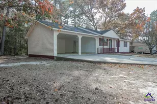 805 Coventry Cir, Perry, GA 31069 - Photo 2