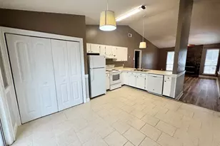 321 Somerset Dr, Warner Robins, GA 31088 - Photo 4