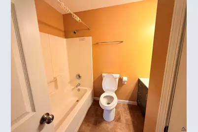 115 Pershing Place, Warner Robins, GA 31088 - Photo 10