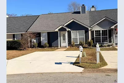 115 Pershing Place, Warner Robins, GA 31088 - Photo 1