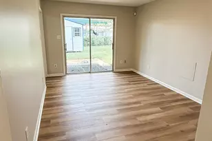 128 Barnesdale Dr, Warner Robins, GA 31093 - Photo 8