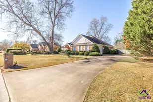 114 Wavertree Dr, Warner Robins, GA 31088 - Photo 2