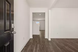 201 Cattle Dr, Perry, GA 31069 - Photo 2