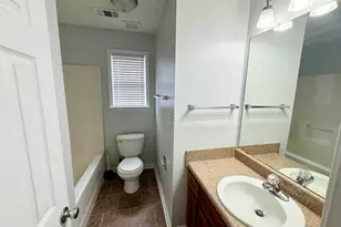 308 Strawbridge Ln, Bonaire, GA 31005 - Photo 10